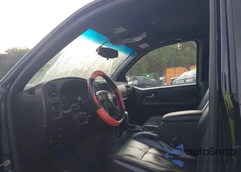 2005 Chevrolet Trailblazer Lt z USA, uszkodzony, nr VIN 1GNDT13S752262287